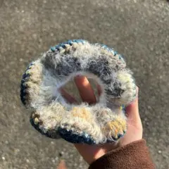 ハンドメイド かぎ編み ヘアアクセ フリルデザイン シュシュ ネイビー