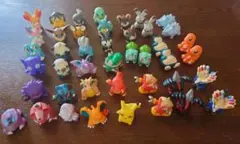 昔懐かしいポケモン フィギュア まとめて 35体 - メルカリ