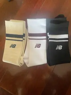 New Balance ストライプソックス 3足セット