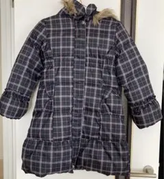 130size黒とピンクのチェック柄ダウンコート130size