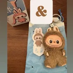 イニシャル ラブブ PIN FOR LOVE 『&』 ぬいぐるみ