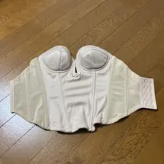 ジュリエットローザ　ストラップレス ベージュ ビスチェ