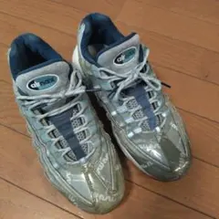 NIKE AIR MAX 95 スニーカーのサムネイル