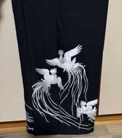 黒留袖 鶴の刺繍 銀彩模様 着物 - メルカリ