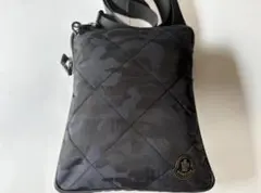 MONCLER ショルダーバッグ カモフラ柄 キルティングのサムネイル