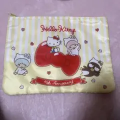 サンリオ　キティ キキララ　バツ丸　ポーチ