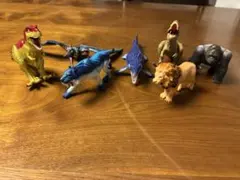 アニア新品未使用　動物フィギュアセット 恐竜・ライオン・ゴリラ、サーベルタイガー