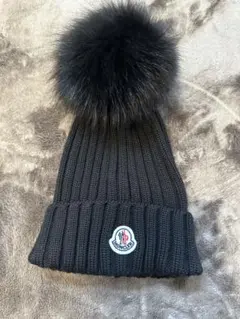 MONCLER ニット帽 ビーニー ファー付き ブラック - メルカリ