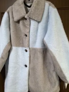 FUR FUR パッチワークエコファーミドルコート SAX