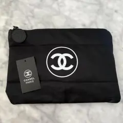 [新品]CHANELシャネル　メイクアップポーチ　ノベルティ　翌日発送！