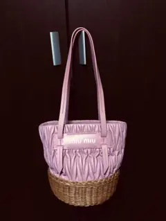 2025年最新】MIU MIU レディース かごバッグの人気アイテム