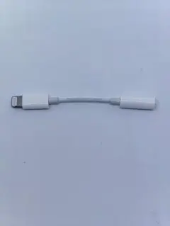 APPLE Lightning to 3.5mmオーディオジャックアダプター