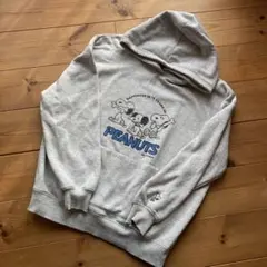 PEANUTS スヌーピー パーカー Fサイズ　75周年記念