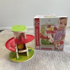 Hape ハペ　知育玩具　くるりんボール　箱付き