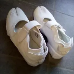 りりこ。様専用　　ナイキ　エアリフト　白