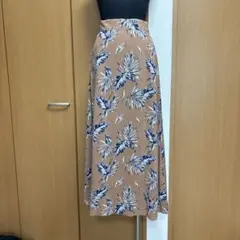 エレベンスドゥ　ボタニカル柄 ロングフレアスカート ベージュ系　３８