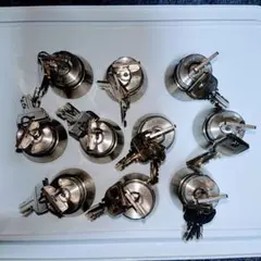 ぺーさん様専用 miwaロックシリンダー 38個