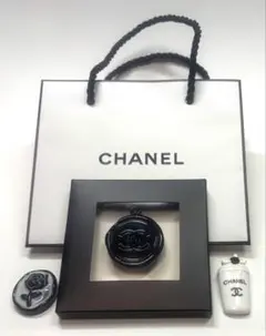 CHANEL正規ノベルティミニココマークチャーム（非売品）/ネッ