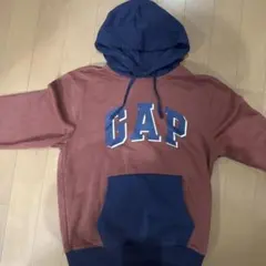 「レア色」 激安オークションGAP 裏起毛 フード付きパーカー 赤/紺