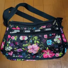 LeSportsac フラワープリント ショルダーバッグ