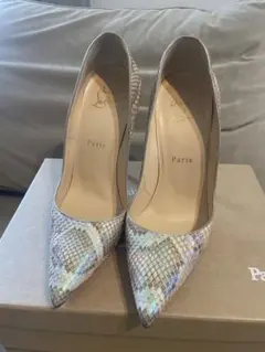 クリスチャンルブタン　パイソンヒール