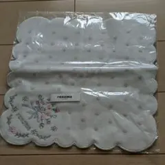 ★値下げ★【新品】レノマ　renoma PARIS　タオルハンカチ　白地にドット