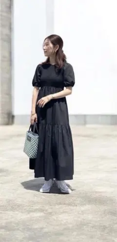 美品 ZARA ポプリンパネルミディワンピース S ブラック 完売品