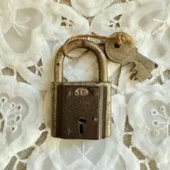 Item thumbnail for item e31ca232-1281-4899-ba39-b62d7e0d2688