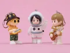 未使用 Wonder museum MVキーホルダー 3人セット - メルカリ