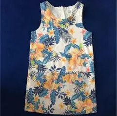 【新品・値下げ】baby GAP ワンピース 4歳（105cm程）
