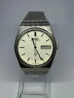 SEIKO KING QUARTZ デイデイト 5856-7030 稼働品 - メルカリ