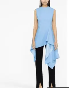 お直し品　新品　Solace London Pippa アシンメトリックトップのサムネイル