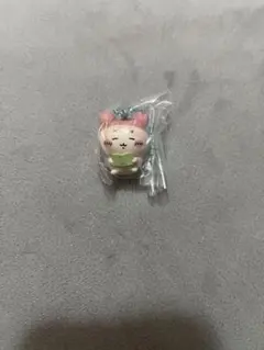 ちいかわビスケット　マスコットつき　古本屋