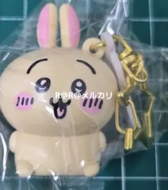 韓国限定　ちいかわ　ウサギ　フィギュアキーホルダー　フィギュアキーリング