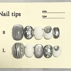 【現品】ネイルチップ　ニュアンス　マグネット　うるうる　ミラー　韓国　シルバー