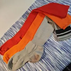 サッカー　ソックス　3足セット　グレー　レッド　オレンジ　26〜28