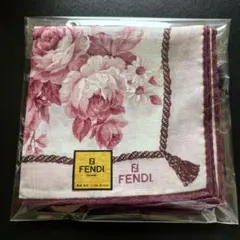【新品未使用】FENDI フェンディ ハンカチ 綿100%のサムネイル