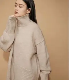 ADAM ET ROPE WEB限定タートルバックスリットニットプルオーバ