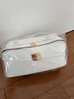 ハローキティ ラグジュアリーバニティポーチ(未使用)