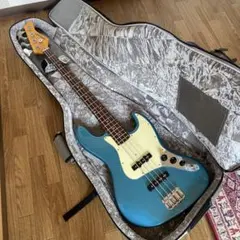 エレキベース フェルナンデス　ギクバック　FERNANDESのサムネイル