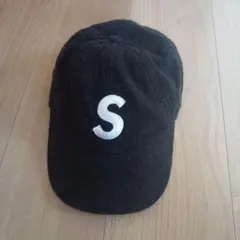 シュプリーム　ロロピアーナ　Sロゴウールキャップ　ブラック