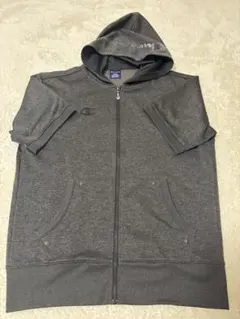 チャンピオン　半袖パーカー