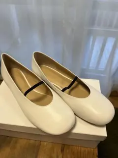 2026年最新】que shoesの人気アイテム - メルカリ