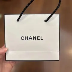 CHANEL ギフト用ショッパー