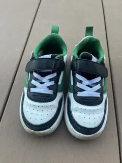 VANS スニーカー ホワイト/グリーン/ブラック　16㎝