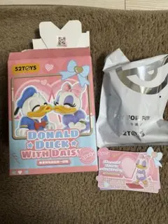 52TOYS ドナルドダックとデイジー フィギュア