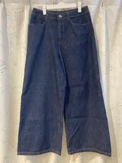 新品♡タグ無し、インディゴブルー フレアデニムパンツのサムネイル