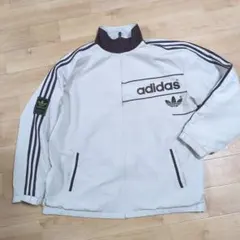 【524】adidas originals トラックジャケット　Lサイズ