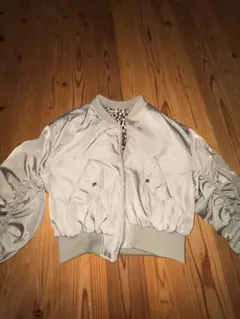 MA-1ジャケット オリーブグリーン 短丈　Mサイズ