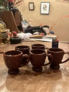 茶色の陶器製カップ５個セット